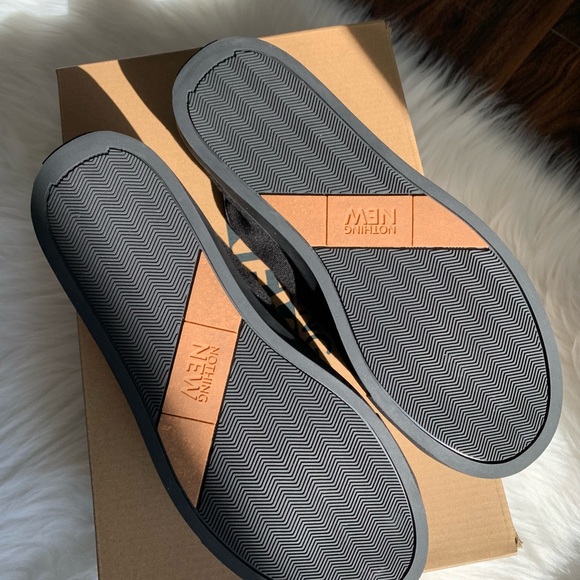 Nothing New Low Top Sneakers - Picture 6 of 15